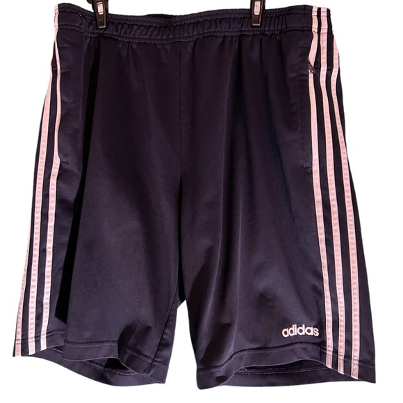 Adidas basketball shorts - Picture 1 of 3